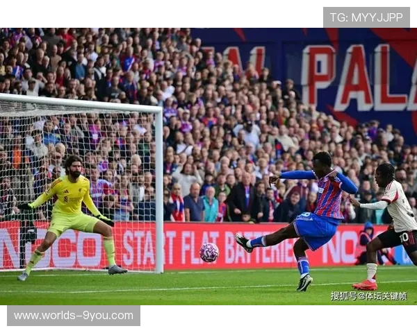 勒温越位进球无效，利兹联客场险些绝杀利物浦