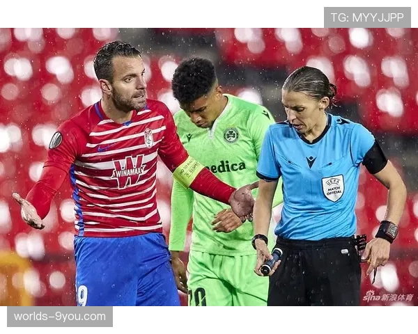 欧冠四分之一决赛首回合全部采用女性裁判组执裁,创下历史